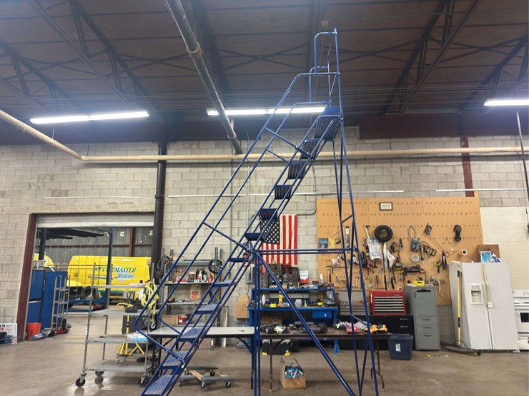 steel-rolling-ladder-image-7