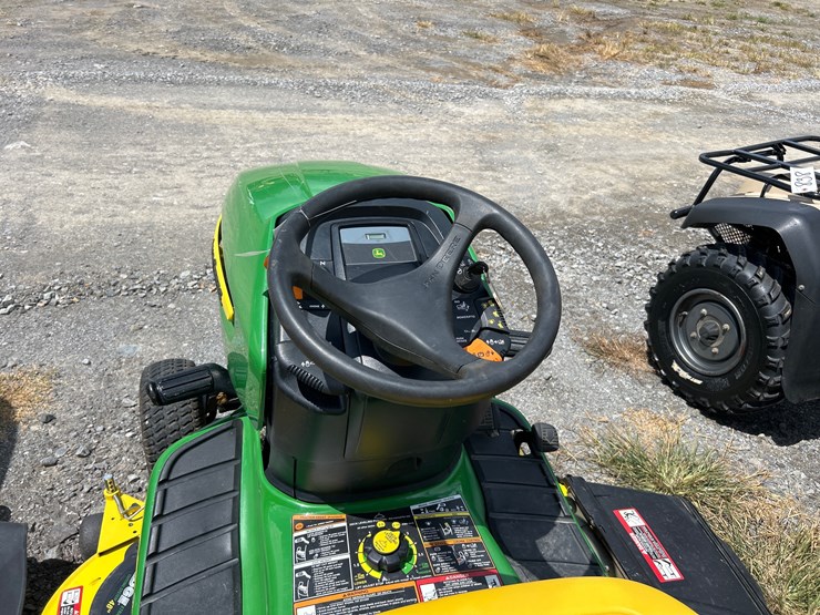 john-deere-x300-image-6
