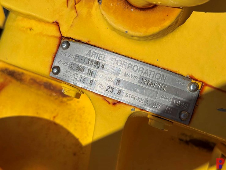 2013-john-deere-b-image-30