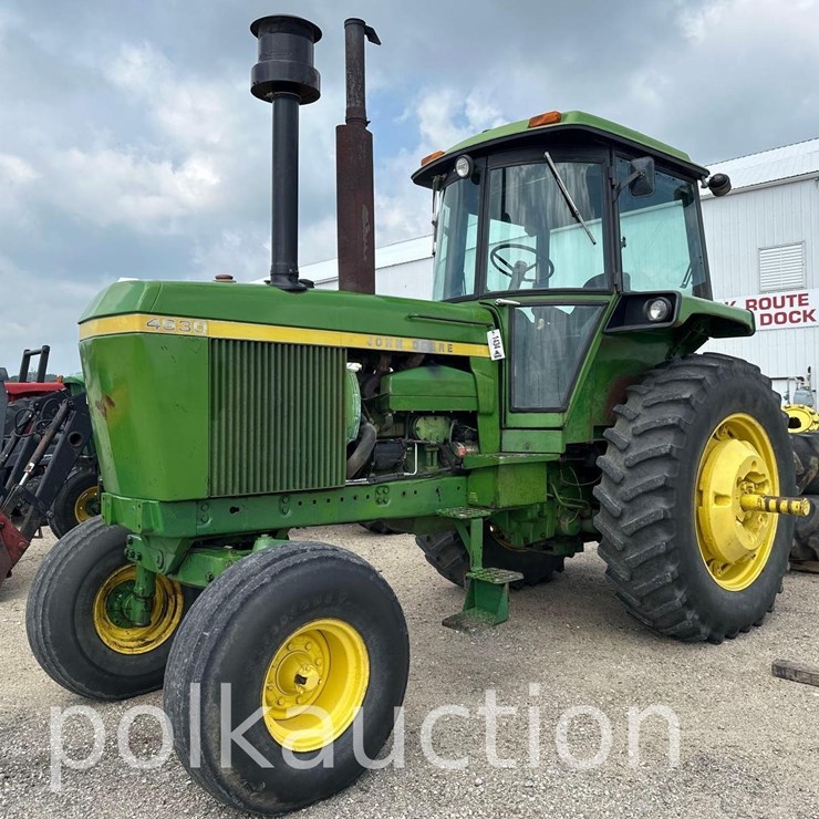 JOHN DEERE 4030