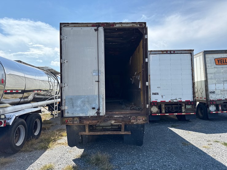 great-dane-trailer-image-11