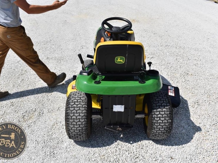 john-deere-102-image-5