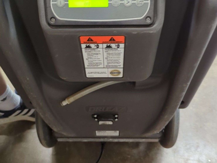 dri-eaz-lgr-7000xli-dehumidifier-(f412)---3564.2-hrs-image-3