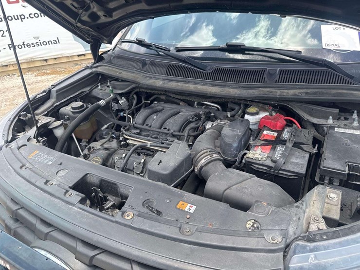 2019-ford-explorer-image-9