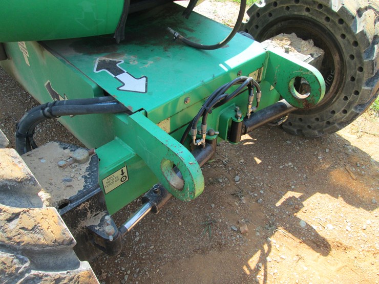 2015-jlg-600ajn-image-17