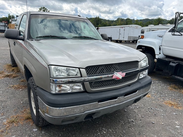2003-chevrolet-1500-image-6