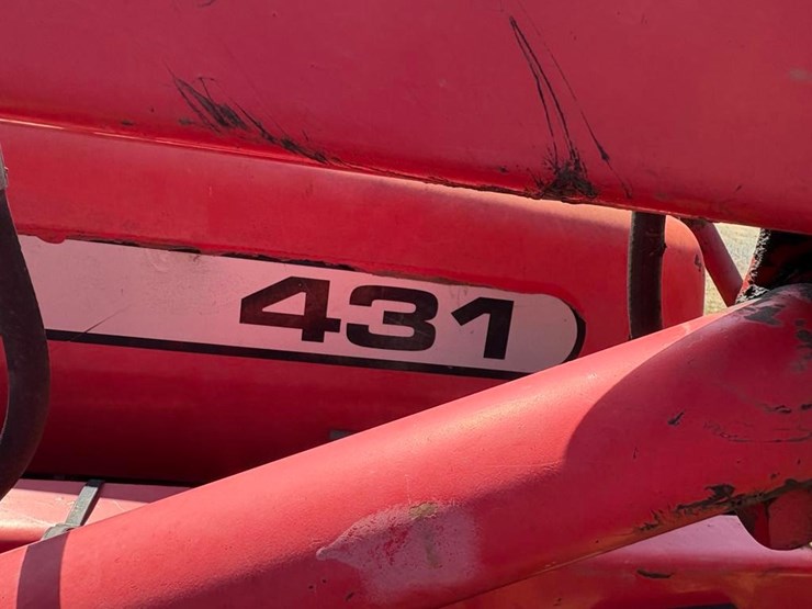 massey-ferguson-431-image-15