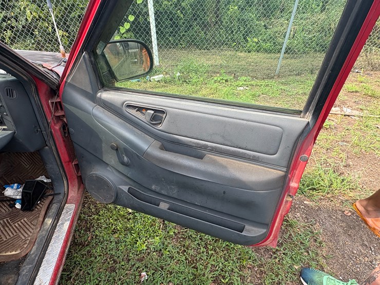 1996-chevrolet-s10-image-16