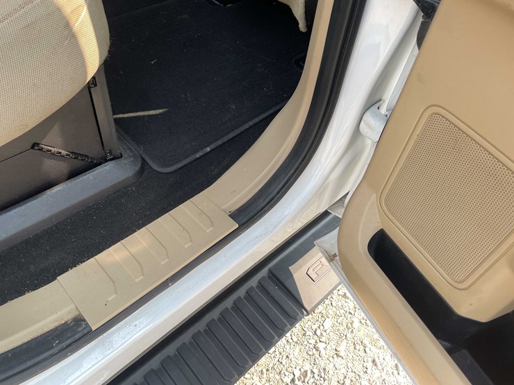2019-ford-f350-xlt-image-15