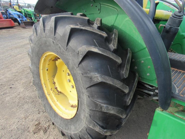2021-john-deere-5055e-image-11