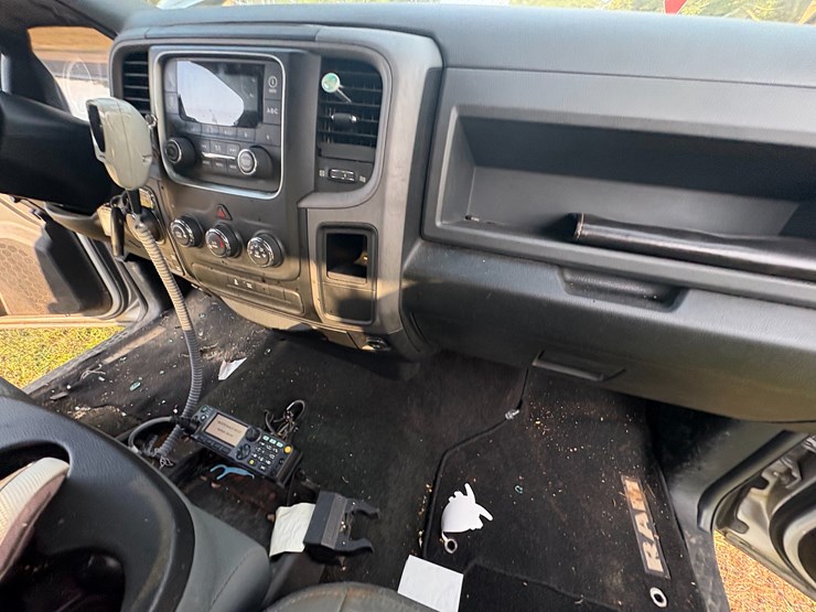 2016-dodge-ram-1500-image-61