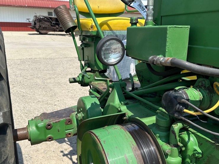 john-deere-60-image-6