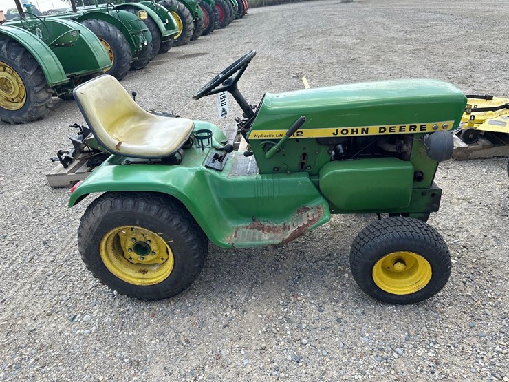 john-deere-112-image-3