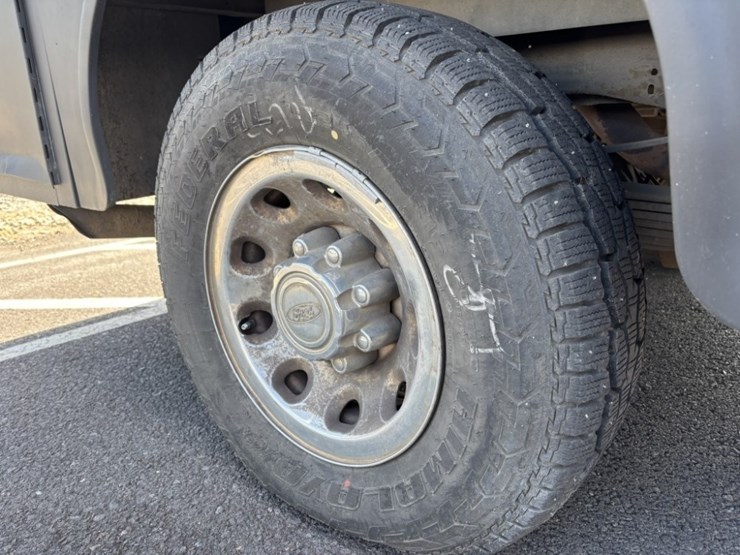 2001-ford-f350-xl-image-11