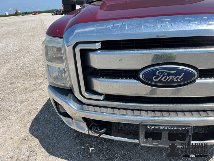 2013-ford-f250-lariat-image-10