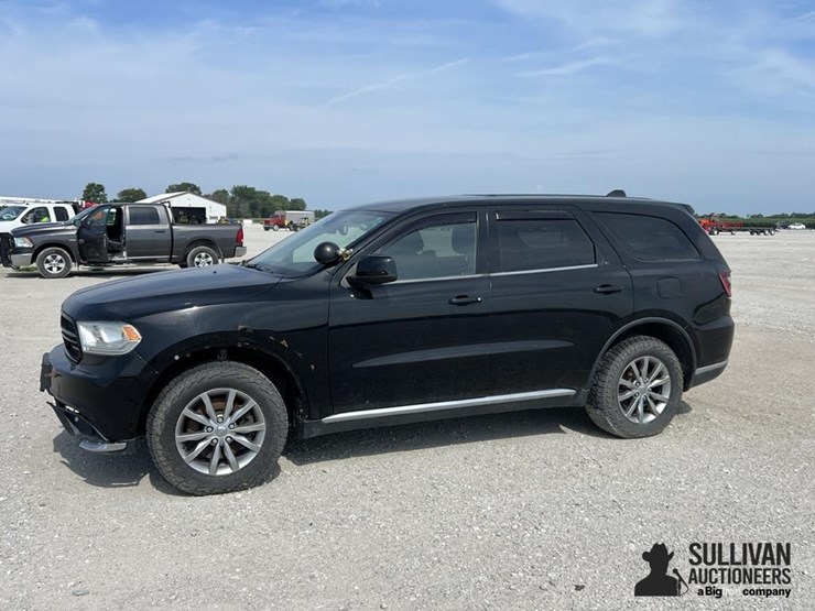 2017-dodge-durango-image-1