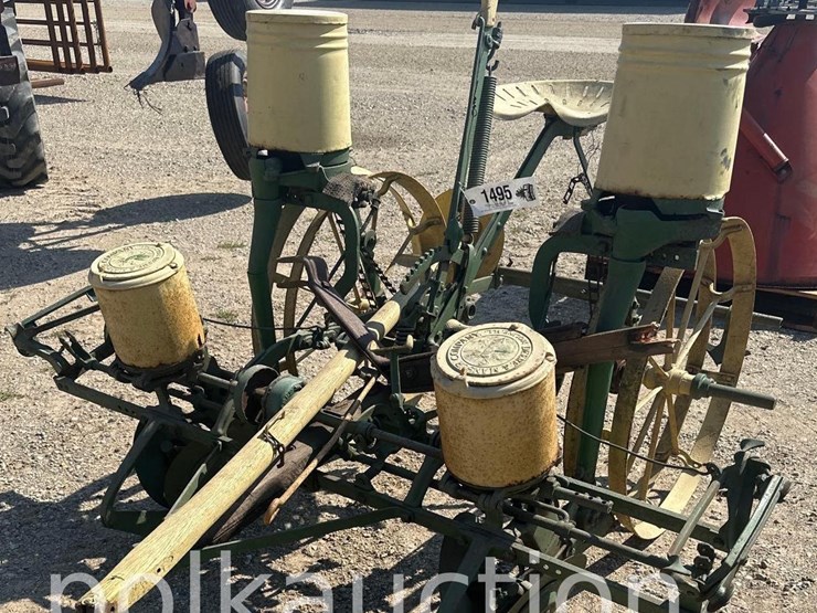 john-deere-2-image-1