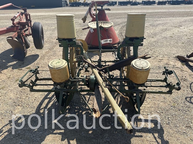 john-deere-2-image-2