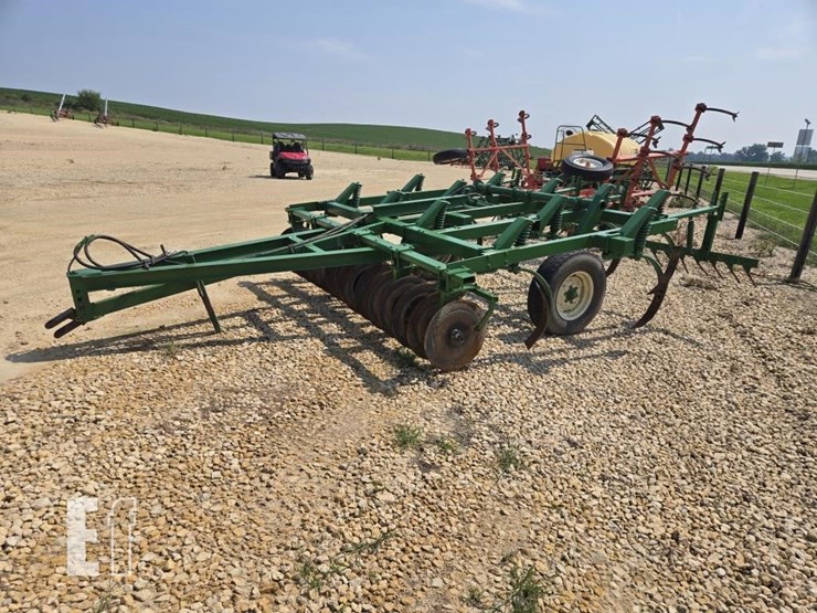 john-deere-1600-image-3