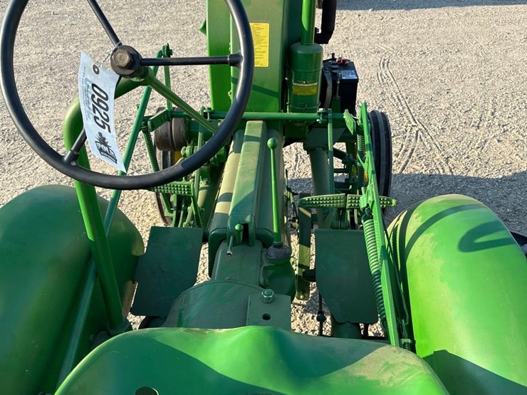 john-deere-l-image-8
