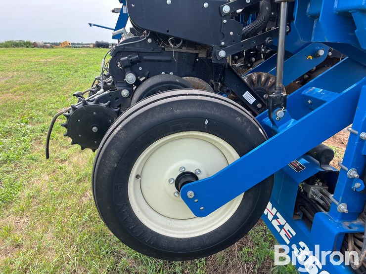 kinze-3660-image-15