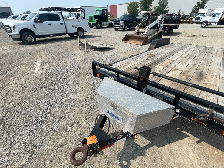 2020-load-trail-carhauler-image-8