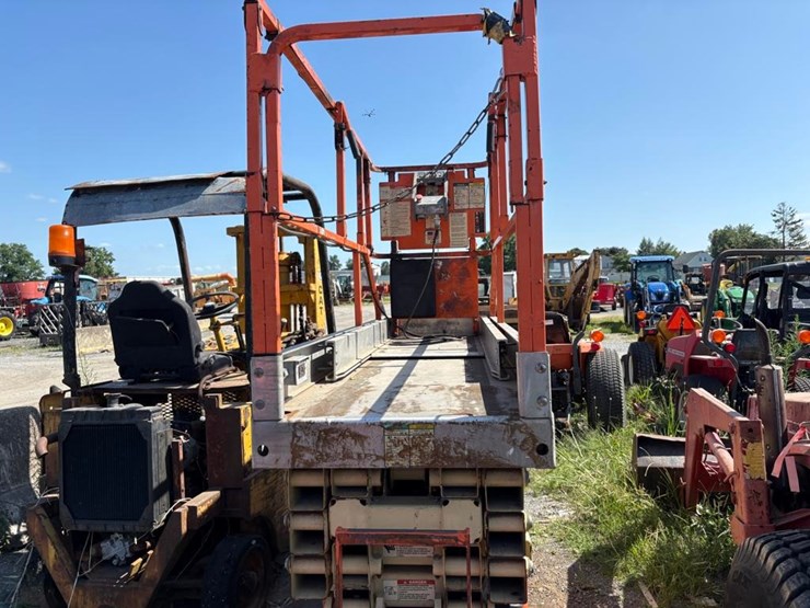 jlg-2630es-image-4