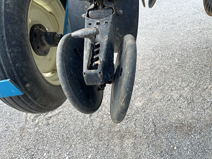 kinze-2600-image-20