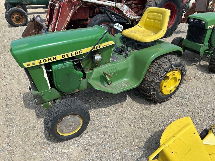john-deere-112-image-1