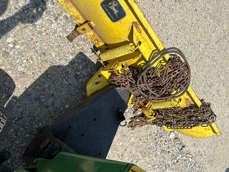 john-deere-210-image-7