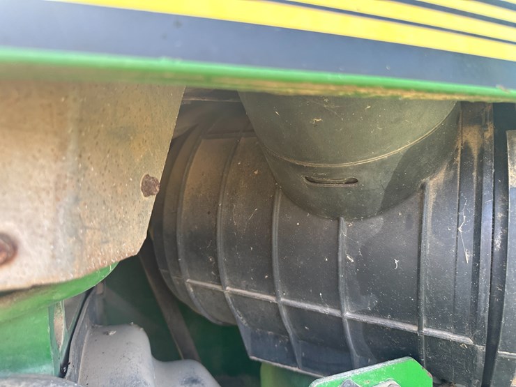 2000-john-deere-8410t-image-59