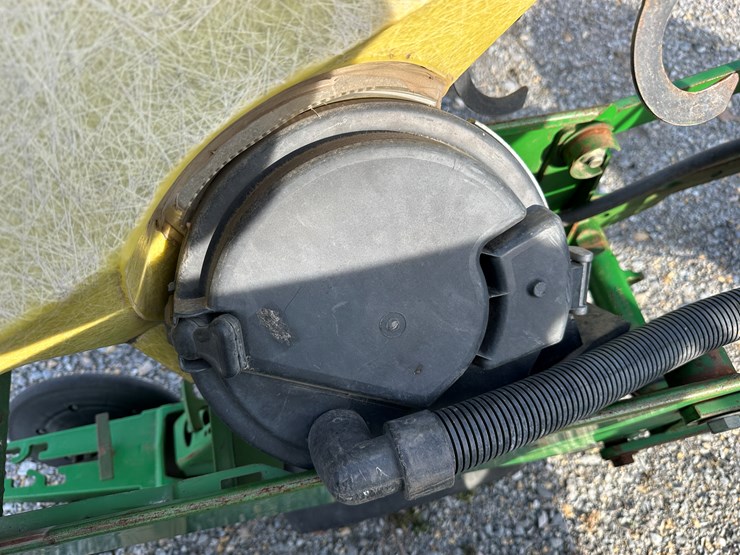 john-deere-1720-image-12