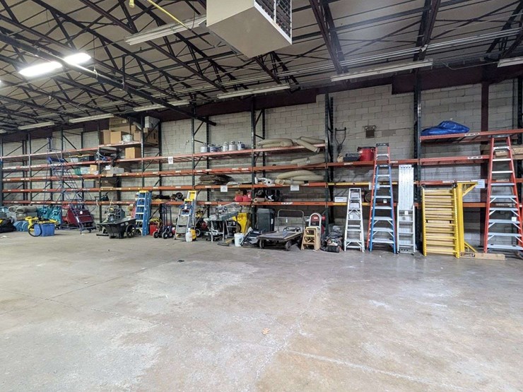 extra-large-lot---(10)-sections-heavy-duty-pallet-racking-16-ft-tall-with-8-ft-sections-image-1