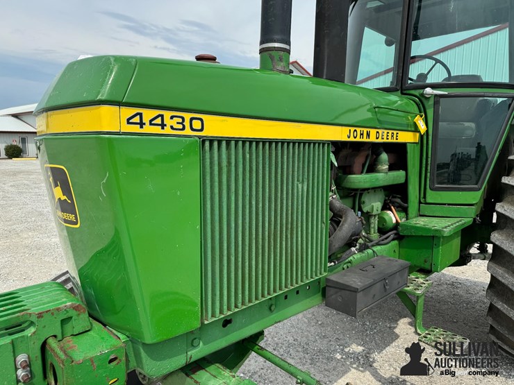 1975-john-deere-4430-image-9