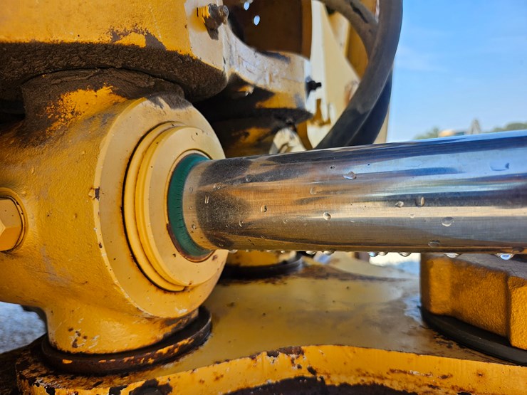 2012-deere-310sk-image-68