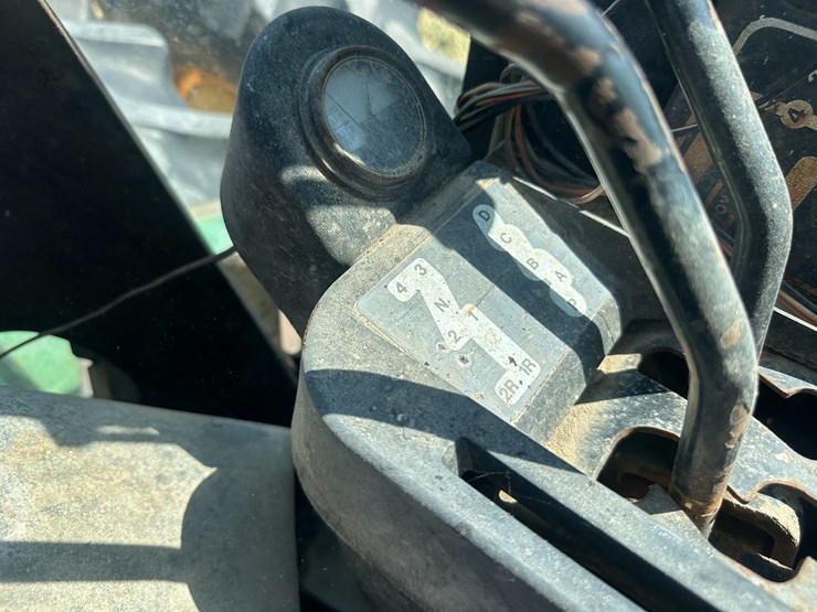 1976-john-deere-8430-image-46