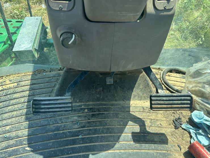 2000-john-deere-8410t-image-73