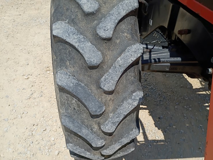 agco-allis-6690-image-41