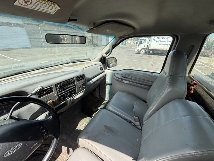 2001-ford-f350-xl-image-40