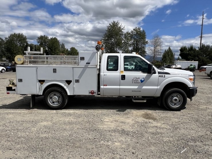 2016-ford-f350-sd-image-3