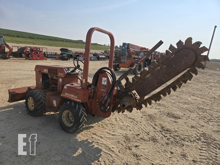 ditch-witch-3500-image-9