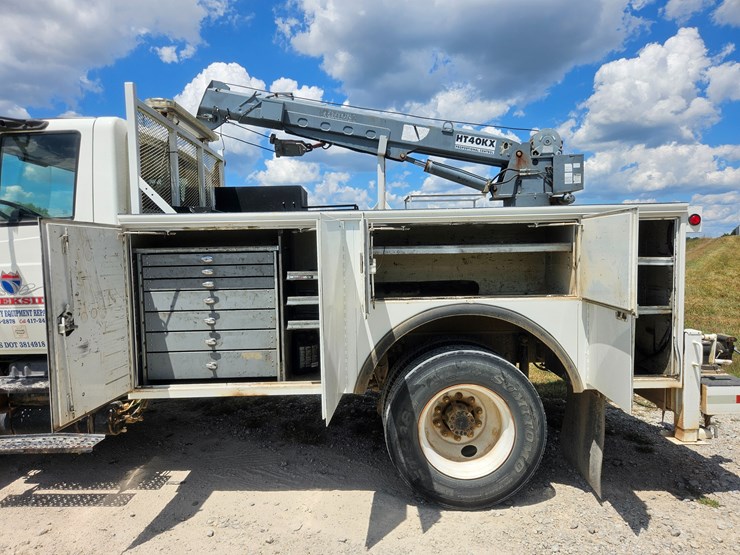 2008-international-durastar-4300-image-87
