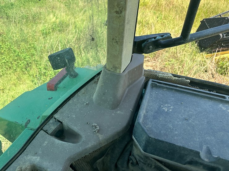 2000-john-deere-8410t-image-85