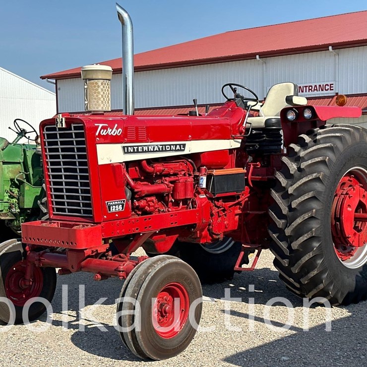 INTERNATIONAL 1256