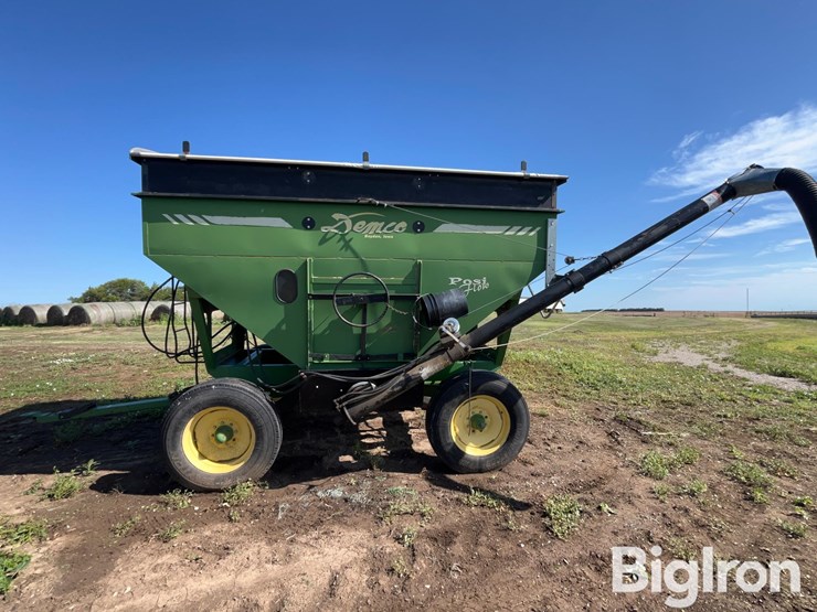 demco-325-image-8