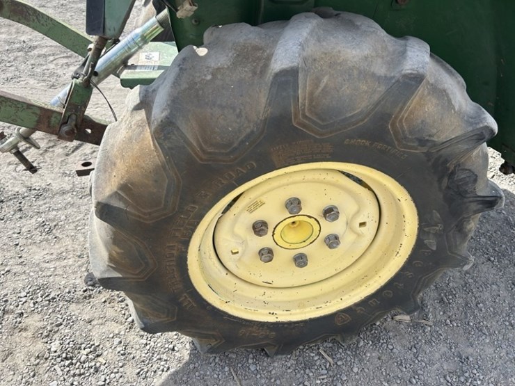 john-deere-670-image-13