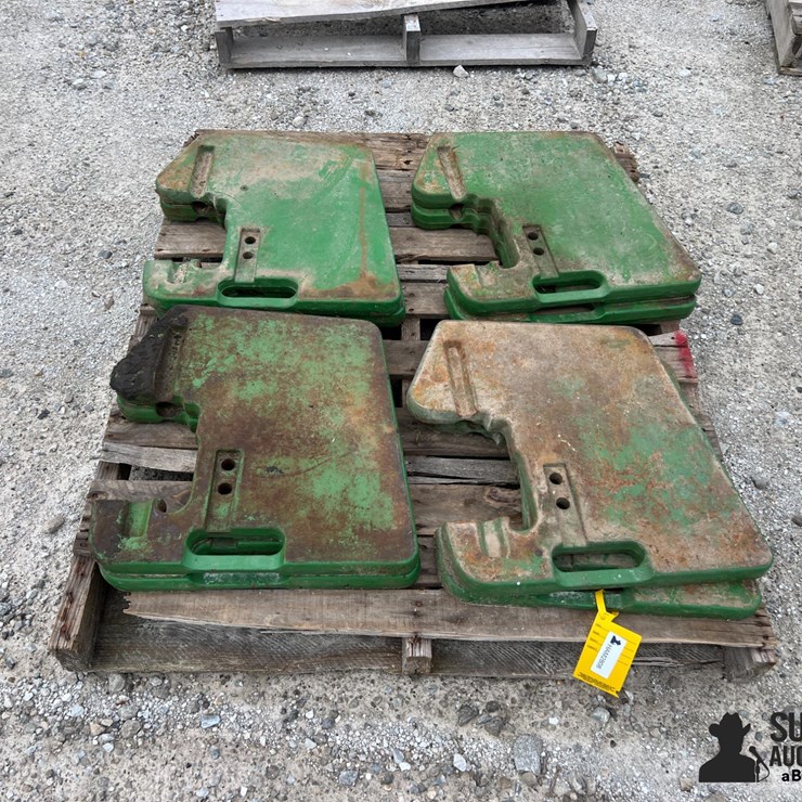 JOHN DEERE 8
