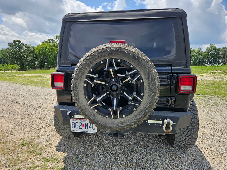 2021-jeep-wrangler-image-15