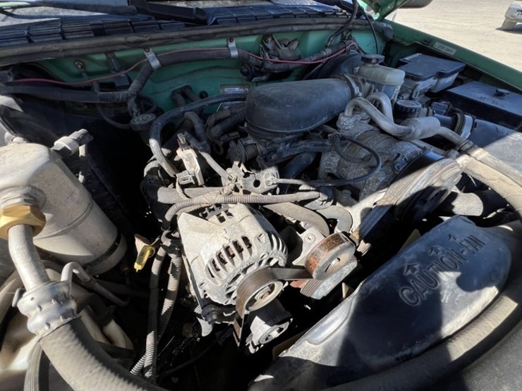 1998-chevrolet-s10-image-11