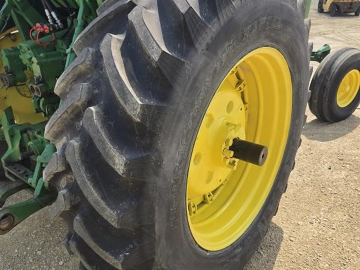 john-deere-4630-image-15
